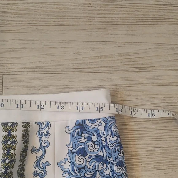 Laundry by Shelli Segal Blue and White Midi Pencil Skirt Size 8 EUC - Picture 7 of 11